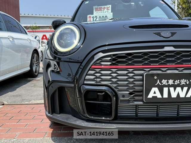Bmw MINI 2021-10 8562668-25