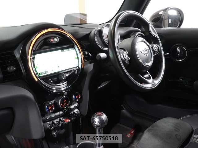 Bmw MINI 2019-08 8666502-15