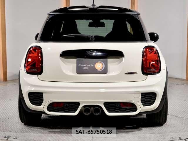 Bmw MINI 2019-08 8666502-7