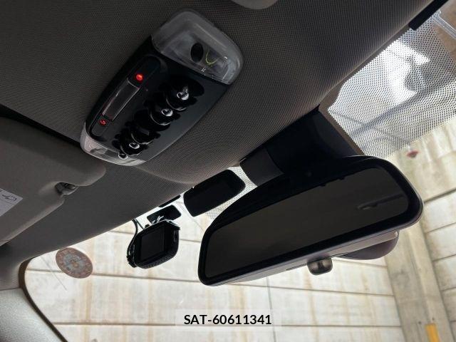 Bmw MINI 2017-10 8685950-16