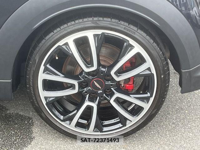 Bmw MINI 2023-08 8849792-10