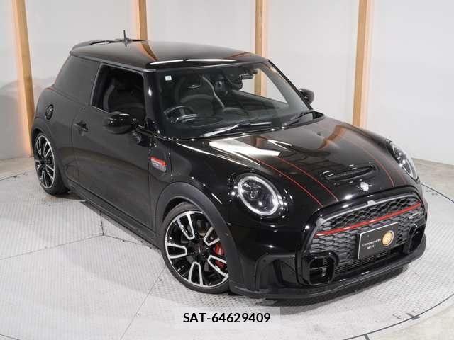 Bmw MINI 2021-10 8849793-16