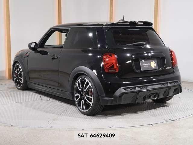 Bmw MINI 2021-10 8849793-1