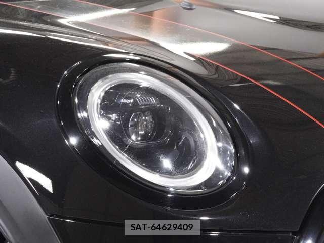 Bmw MINI 2021-10 8849793-18