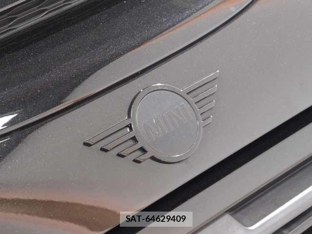 Bmw MINI 2021-10 8849793-19
