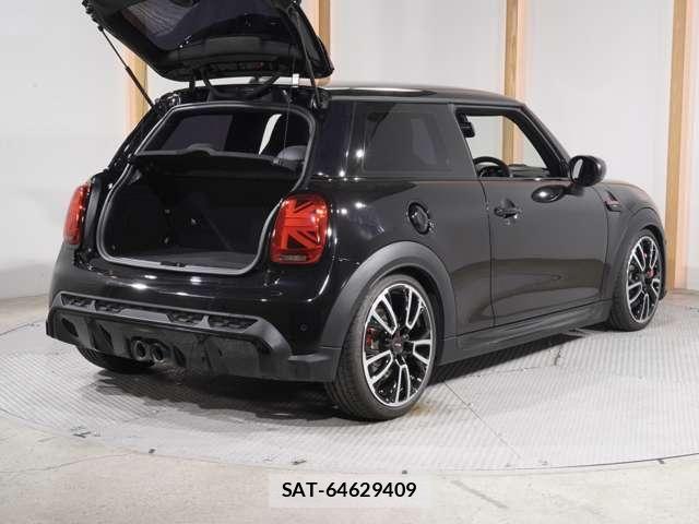Bmw MINI 2021-10 8849793-25