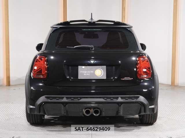 Bmw MINI 2021-10 8849793-7