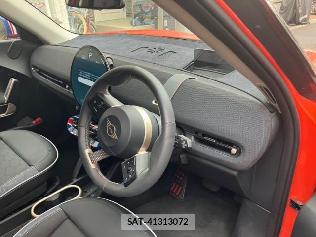Bmw MINI 2024-10 7979983-12