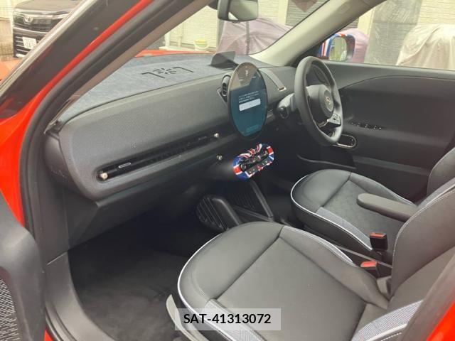 Bmw MINI 2024-10 7979983-14