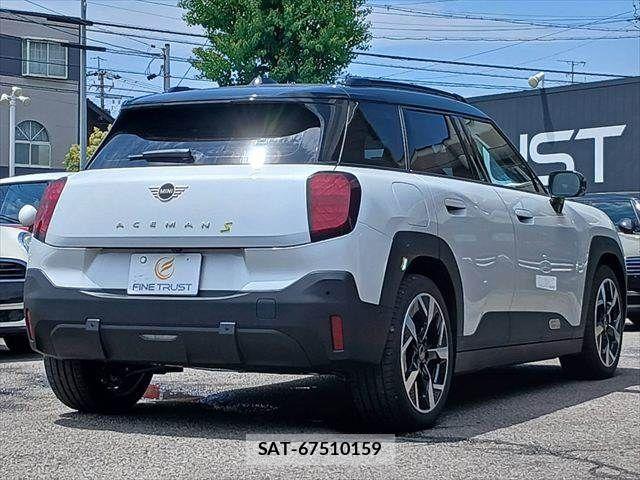 Bmw MINI 2025-07 8208709-16