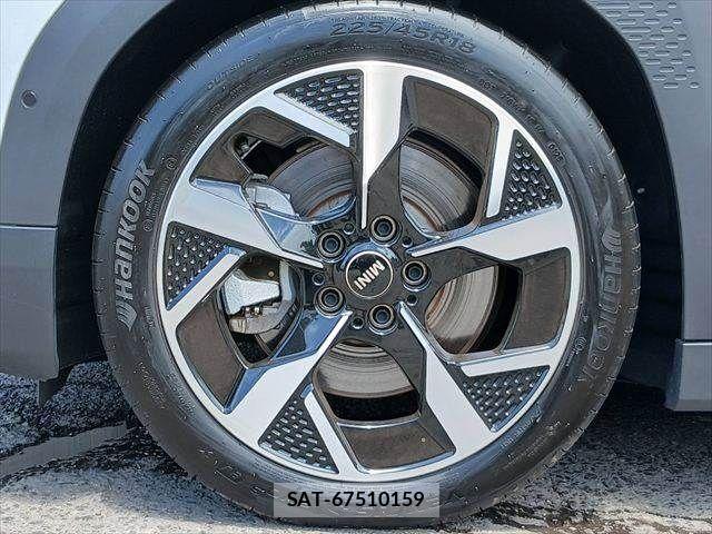 Bmw MINI 2025-07 8208709-24