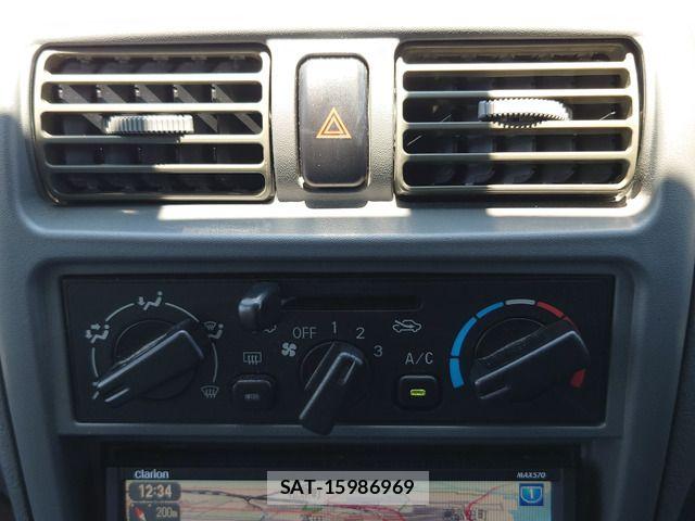 Mitsubishi I 2007-11 7877770-14