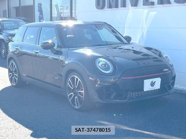 Bmw MINI CLUBMAN 2020-03 2211469-16