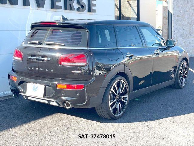 Bmw MINI CLUBMAN 2020-03 2211469-17