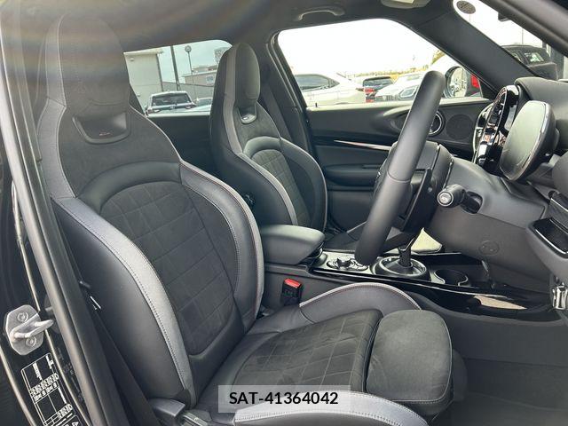 Bmw MINI CLUBMAN 2023-04 5872014-6