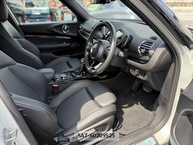 Bmw MINI CLUBMAN 2019-06 6613245-15
