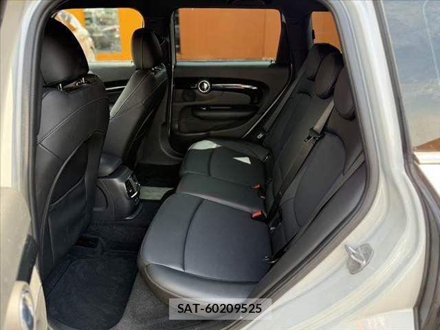 Bmw MINI CLUBMAN 2019-06 6613245-17
