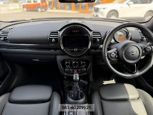 Bmw MINI CLUBMAN 2019-06 6613245-1