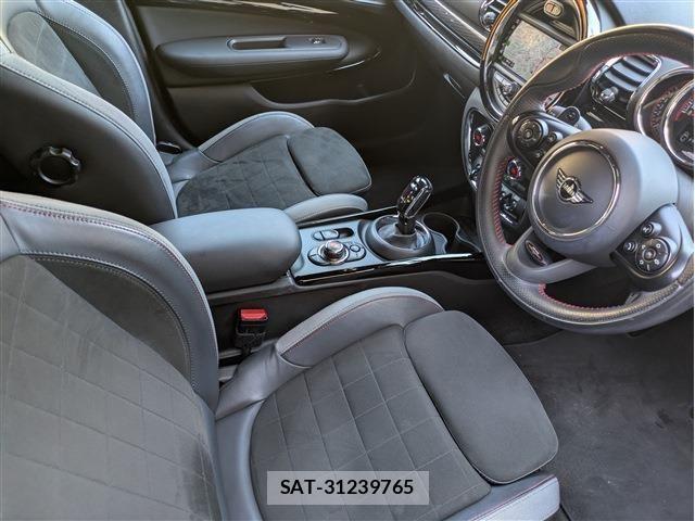 Bmw MINI CLUBMAN 2020-08 6676884-15