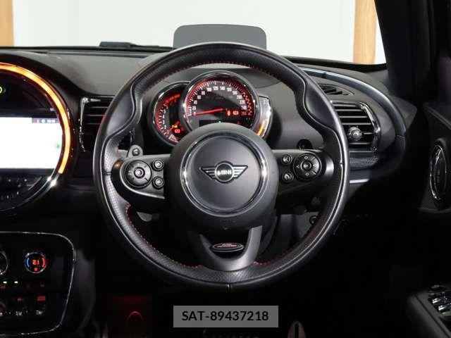 Bmw MINI CLUBMAN 2019-10 6676883-16