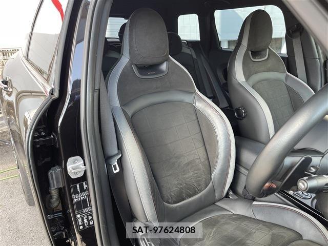 Bmw MINI CLUBMAN 2020-05 7059549-12