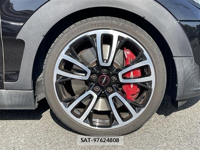 Bmw MINI CLUBMAN 2020-05 7059549-17