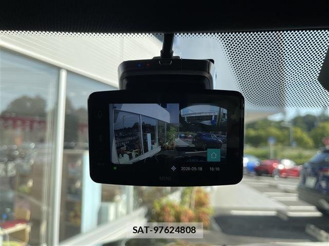 Bmw MINI CLUBMAN 2020-05 7059549-5