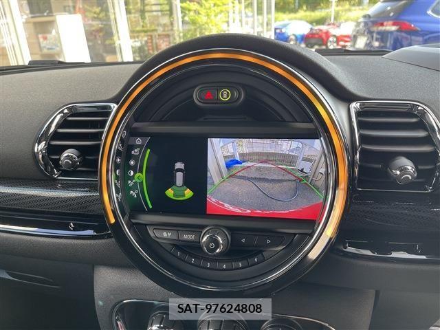 Bmw MINI CLUBMAN 2020-05 7059549-7