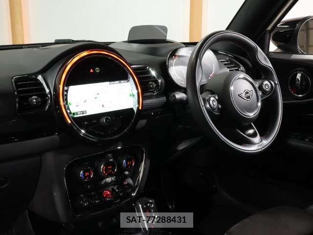 Bmw MINI CLUBMAN 2021-05 7059551-17