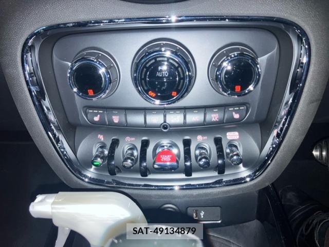 Bmw MINI CLUBMAN 2022-06 7221739-17