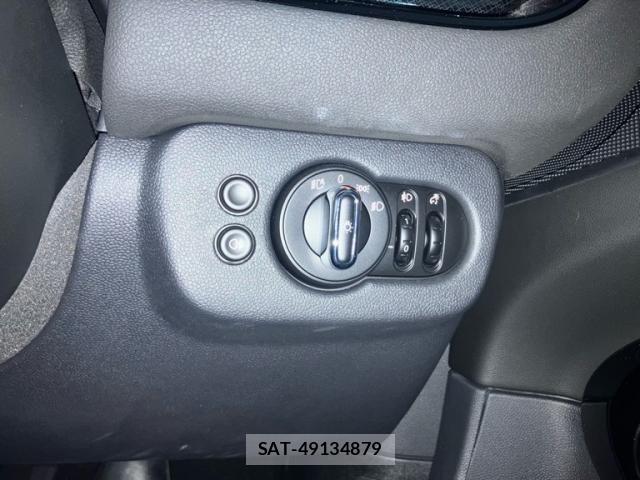 Bmw MINI CLUBMAN 2022-06 7221739-19