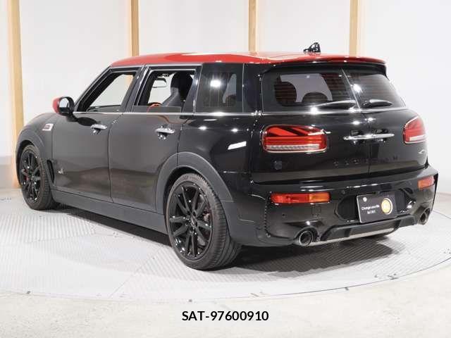 Bmw MINI CLUBMAN 2019-11 7328367-9