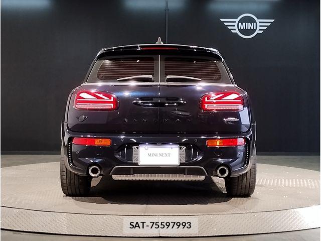 Bmw MINI CLUBMAN 2022-08 7392859-3