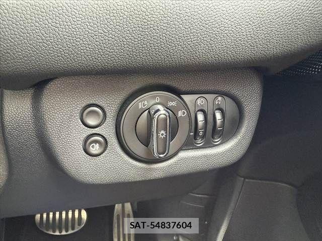 Bmw MINI CLUBMAN 2022-02 7455793-26