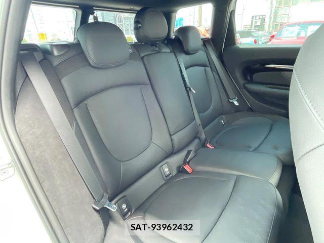 Bmw MINI CLUBMAN 2022-05 7618082-9