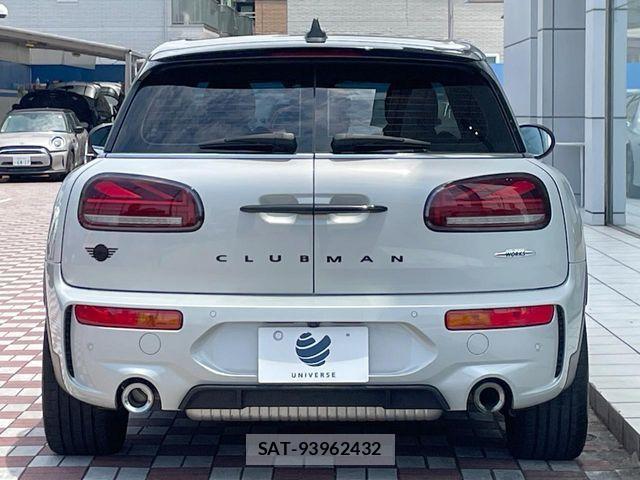 Bmw MINI CLUBMAN 2022-05 7618082-14