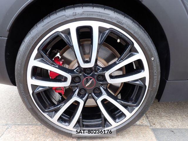 Bmw MINI CLUBMAN 2021-03 7618083-28