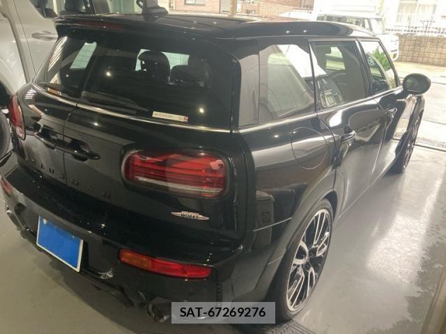 Bmw MINI CLUBMAN 2022-12 7725656-2