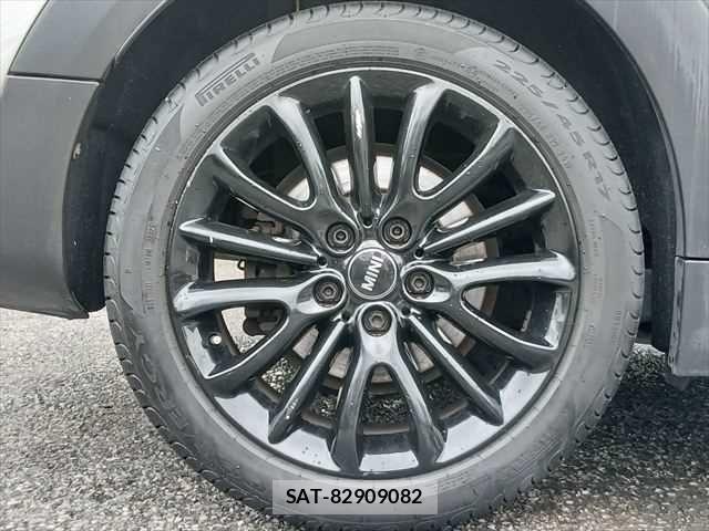 Bmw MINI CLUBMAN 2017-02 7725657-27
