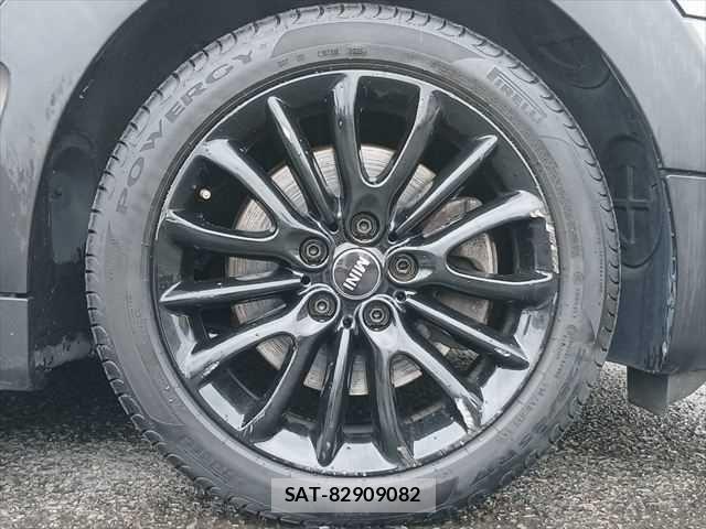 Bmw MINI CLUBMAN 2017-02 7725657-28