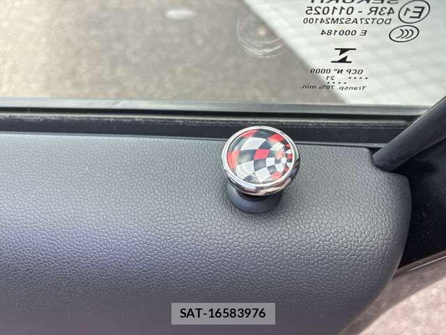 Bmw MINI CLUBMAN 2021-07 7877772-15