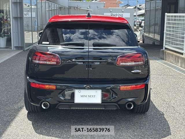 Bmw MINI CLUBMAN 2021-07 7877772-6