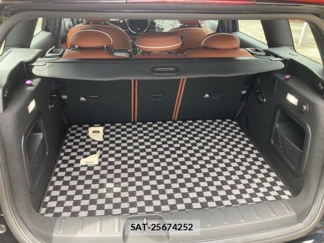 Bmw MINI CLUBMAN 2021-06 8036765-18
