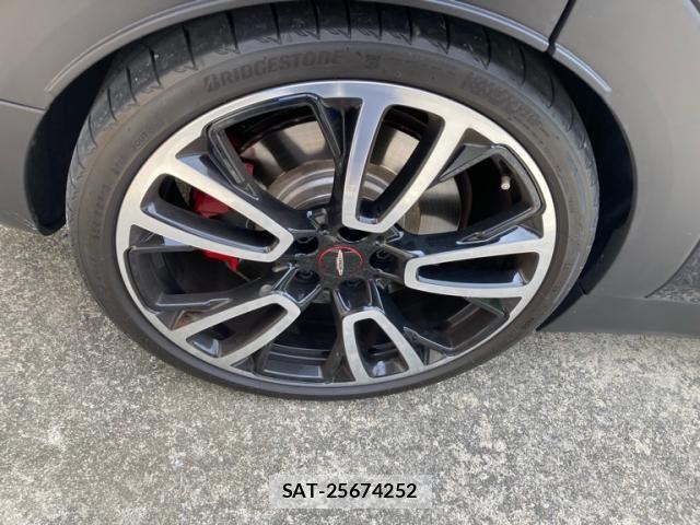 Bmw MINI CLUBMAN 2021-06 8036765-4