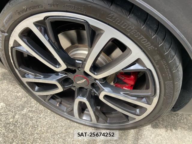 Bmw MINI CLUBMAN 2021-06 8036765-6