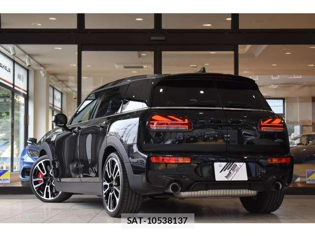 Bmw MINI CLUBMAN 2023-12 8100441-5