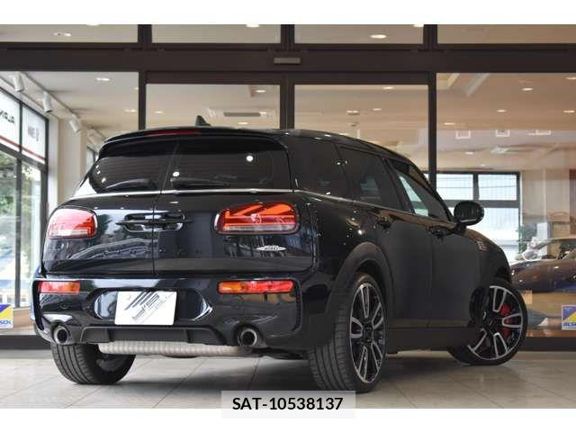 Bmw MINI CLUBMAN 2023-12 8100441-7