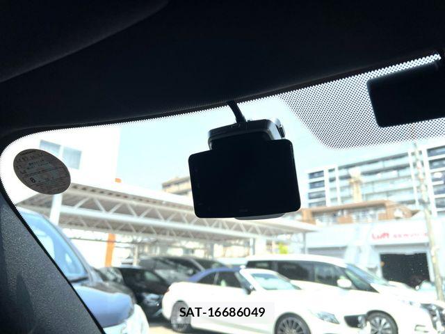 Bmw MINI CLUBMAN 2023-11 8208712-14
