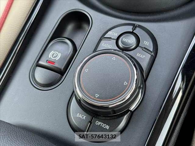 Bmw MINI CLUBMAN 2016-05 8208711-20
