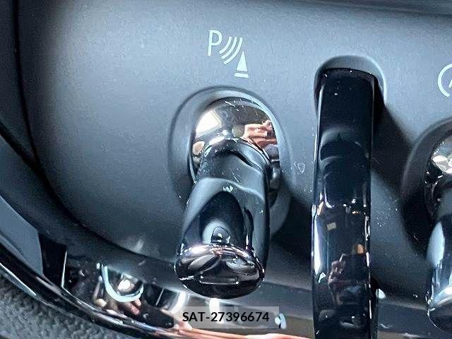 Bmw MINI CLUBMAN 2021-11 8245921-7